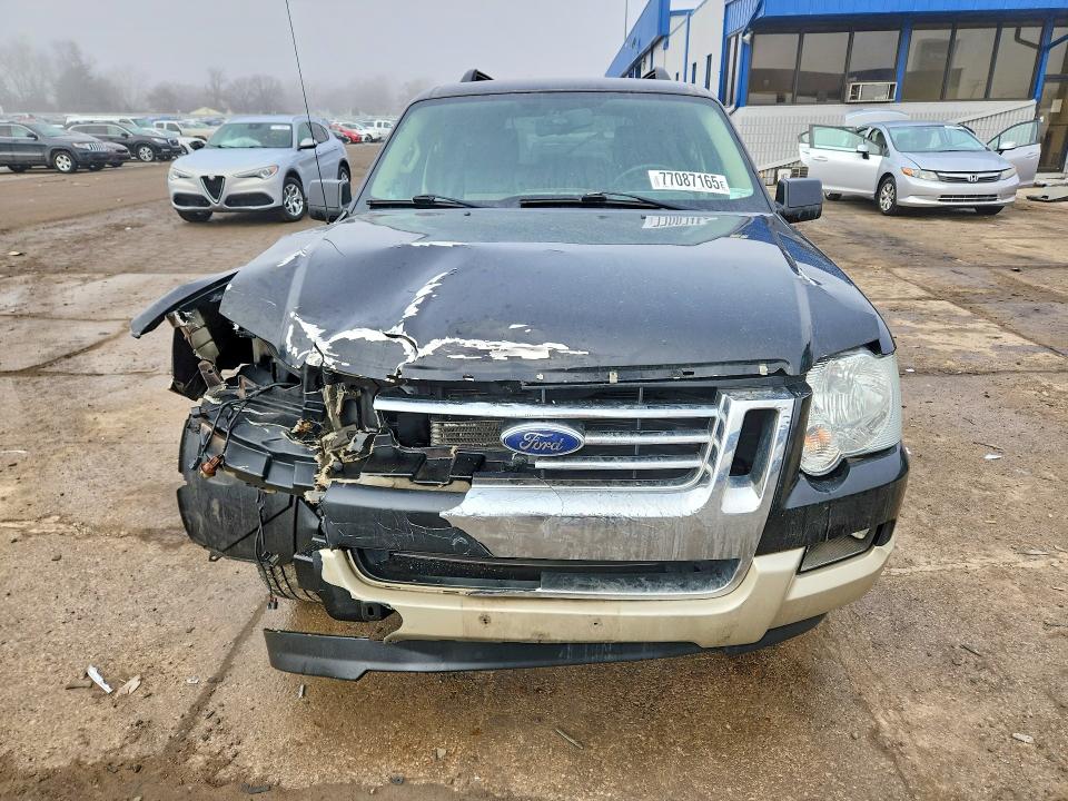 Photo 5 from auction – 2008 FORD EXPLORER with VIN 1FMEU74E38UB25521