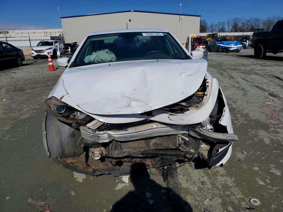 Photo 5 from auction – 2016 DODGE DART SE with VIN 1C3CDFAA3GD585031