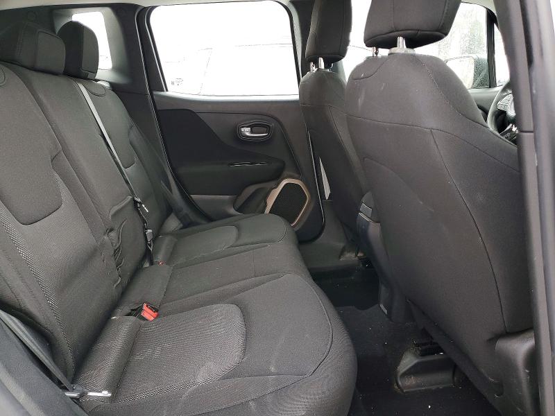 Photo 11 from auction – 2015 JEEP RENEGADE S with VIN ZACCJBAT5FPC25709