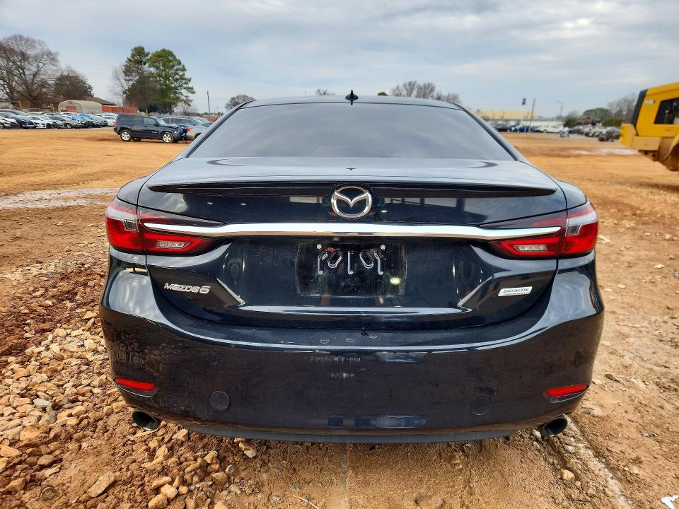 Photo 6 from auction – 2018 MAZDA 6 with VIN JM1GL1WY0J1300500