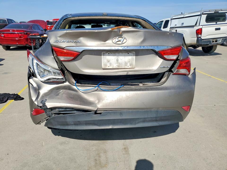 Photo 6 from auction – 2014 HYUNDAI SONATA with VIN 5NPEC4AC9EH854184