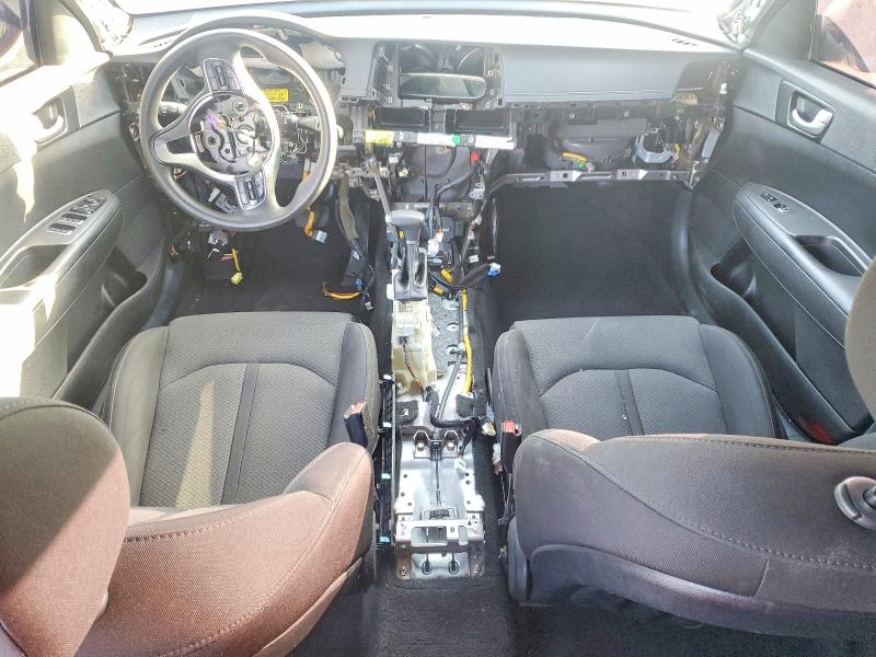 Photo 8 from auction – 2018 KIA OPTIMA with VIN 5XXGT4L31JG224980