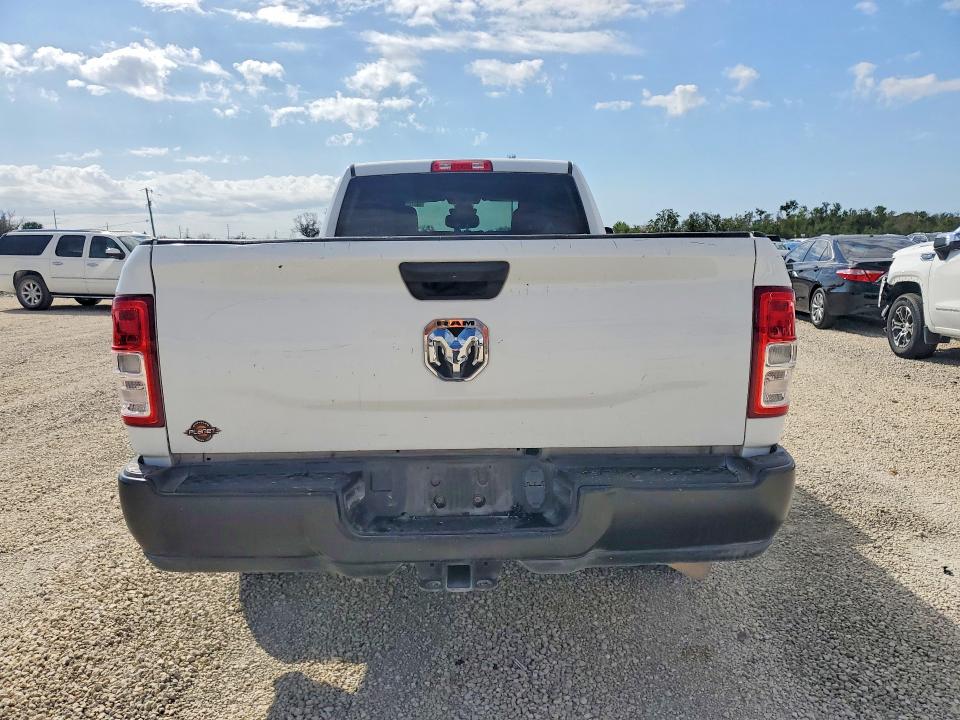 Foto 6 de la subasta – 2022 RAM 2500 con VIN 3C6UR4HJ2NG213232