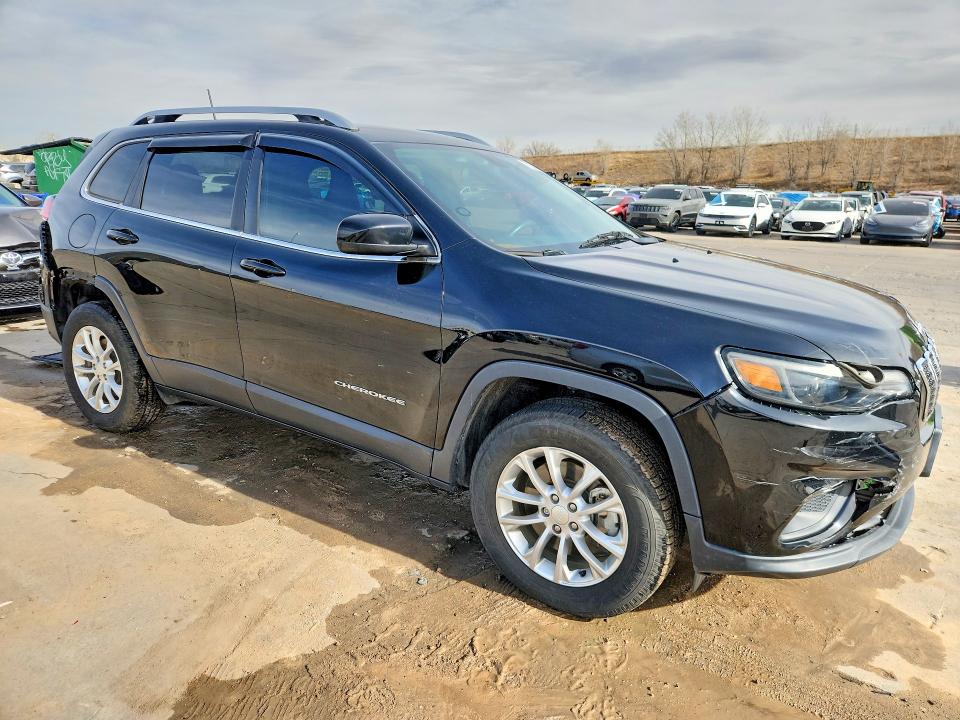 Photo 4 from auction – 2019 JEEP CHEROKEE with VIN 1C4PJMCBXKD113501