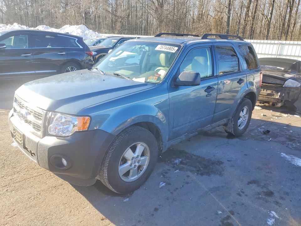FORD ESCAPE XLT 2010 with VIN 1FMCU9DG8AKB54048 - Photo from auction