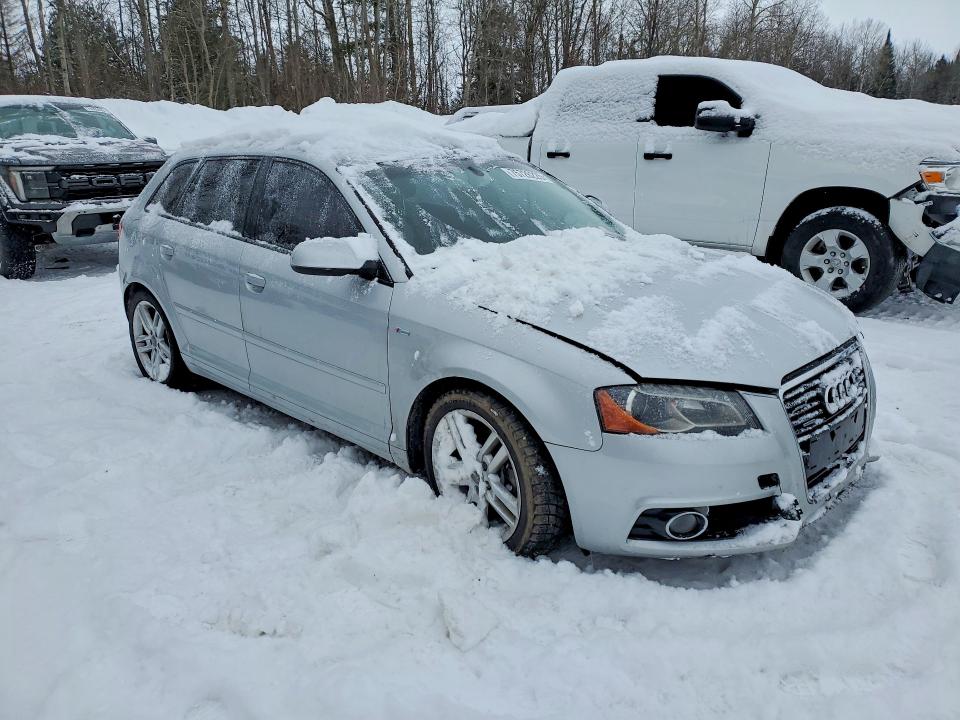 Photo 4 from auction – 2012 AUDI A3 with VIN WAUMFCFM5CA025175