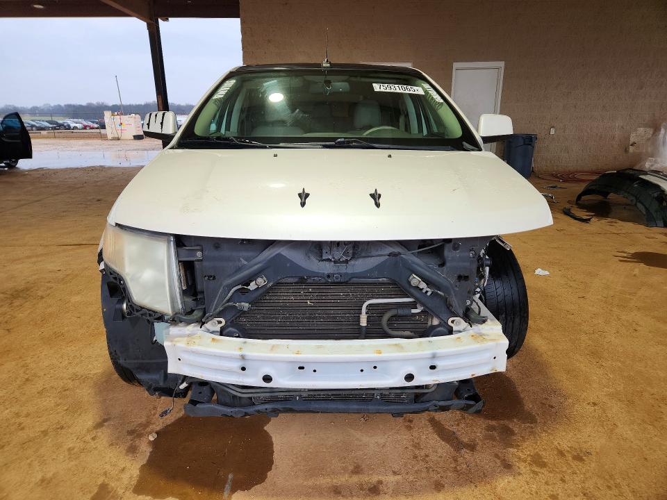 Photo 5 from auction – 2010 FORD EDGE with VIN 2FMDK3KC9ABA96131