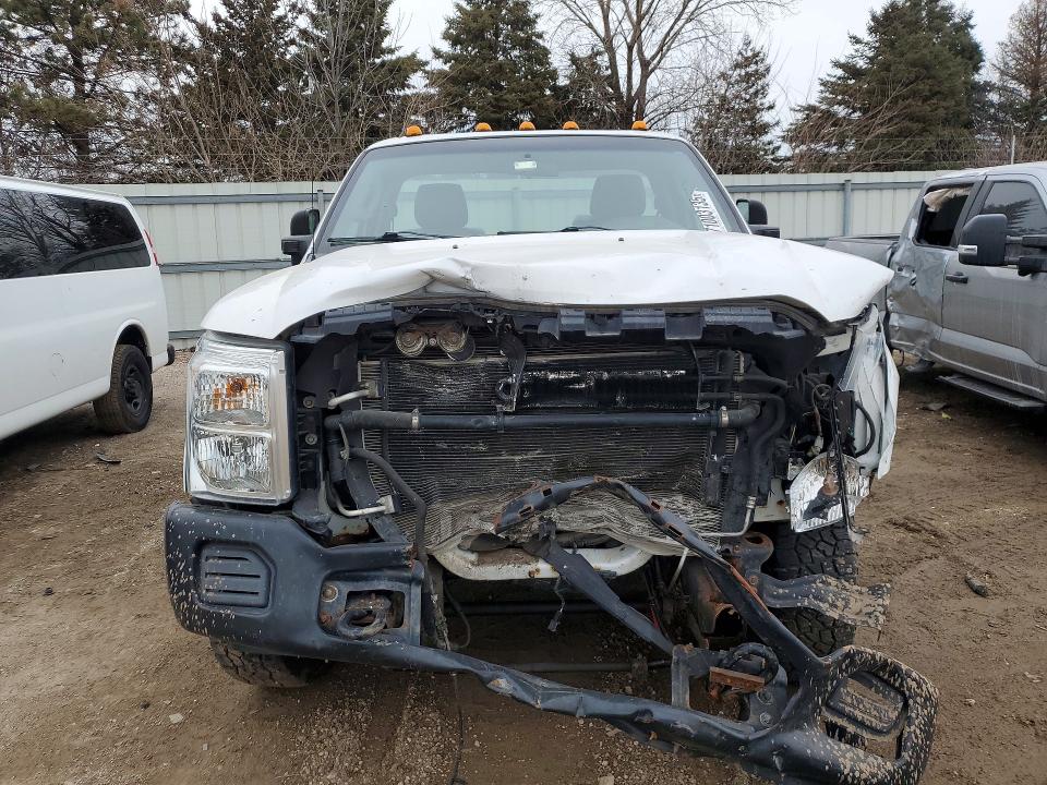 Photo 5 from auction – 2015 FORD F350 with VIN 1FTRF3BT3FED50829