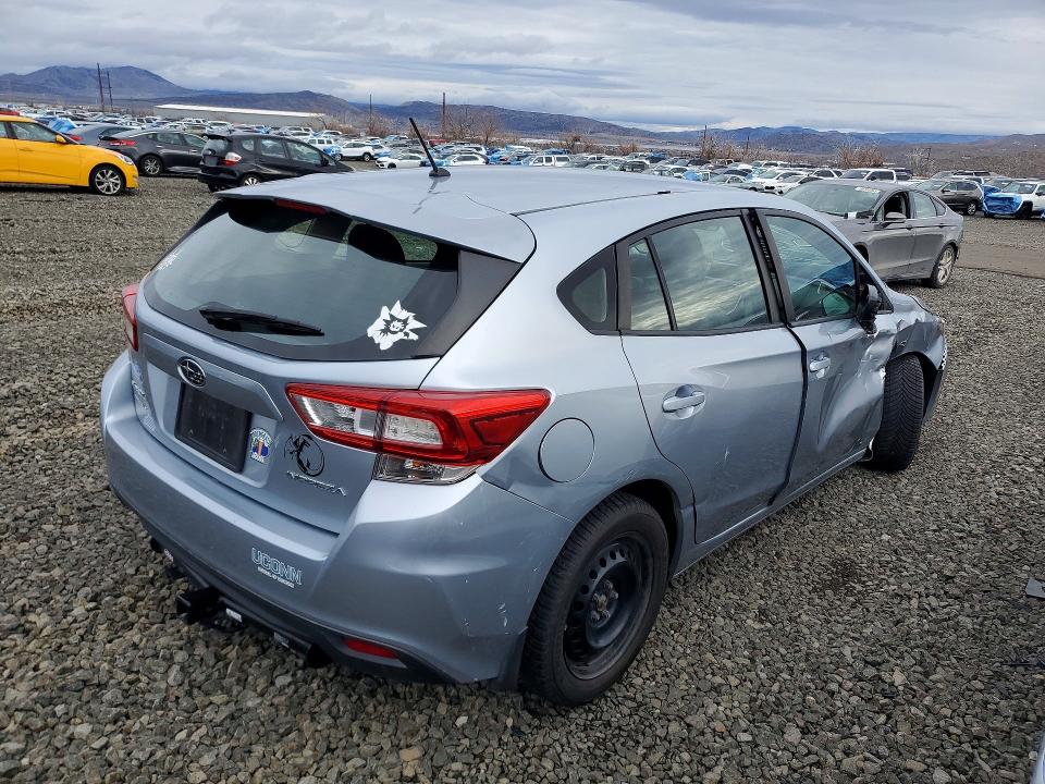 Photo 3 from auction – 2018 SUBARU IMPREZA with VIN 4S3GTAA67J3741051