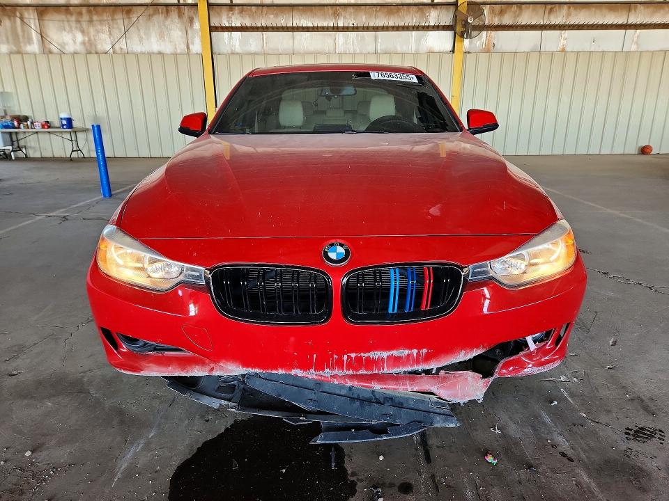 Photo 5 from auction – 2014 BMW 320 with VIN WBA3B1G53ENS80972