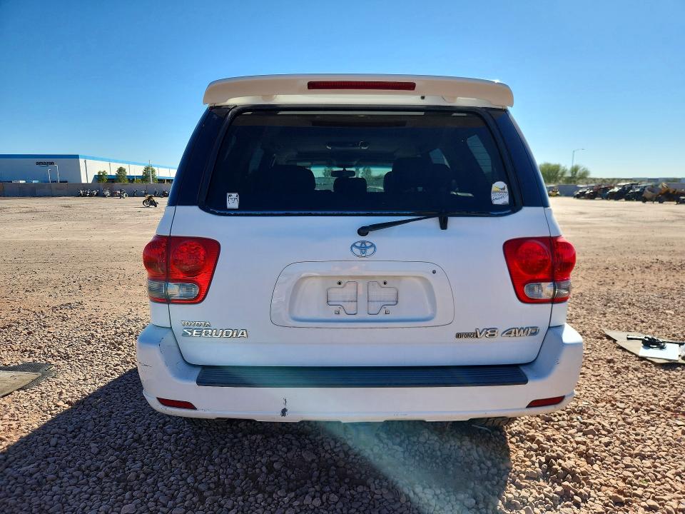 Photo 6 from auction – 2005 TOYOTA SEQUOIA LI with VIN 5TDBT48A55S248429