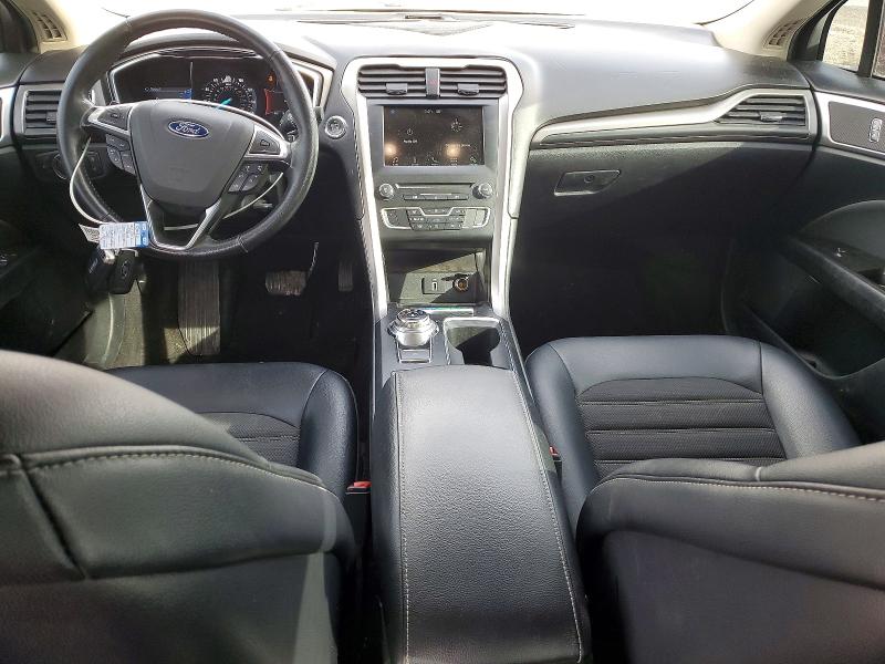 Photo 8 from auction – 2017 FORD FUSION SE with VIN 3FA6P0HD0HR312317