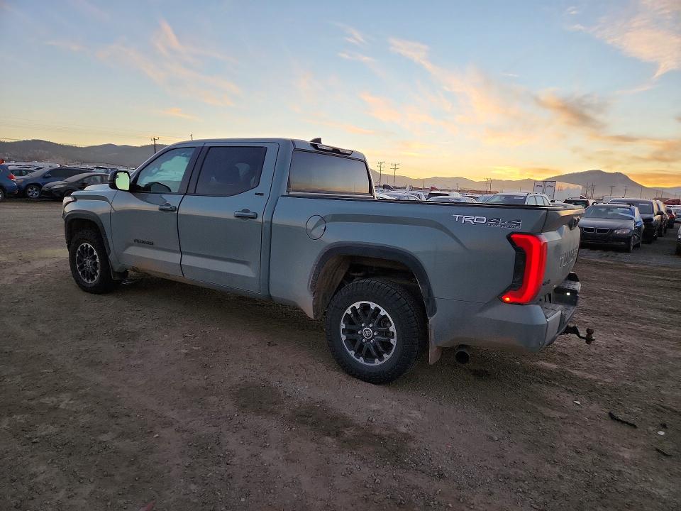 Photo 2 from auction – 2024 TOYOTA TUNDRA with VIN 5TFLA5EC0RX034227