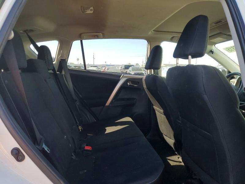 Photo 11 from auction – 2014 TOYOTA RAV4 with VIN 2T3WFREV9EW090382