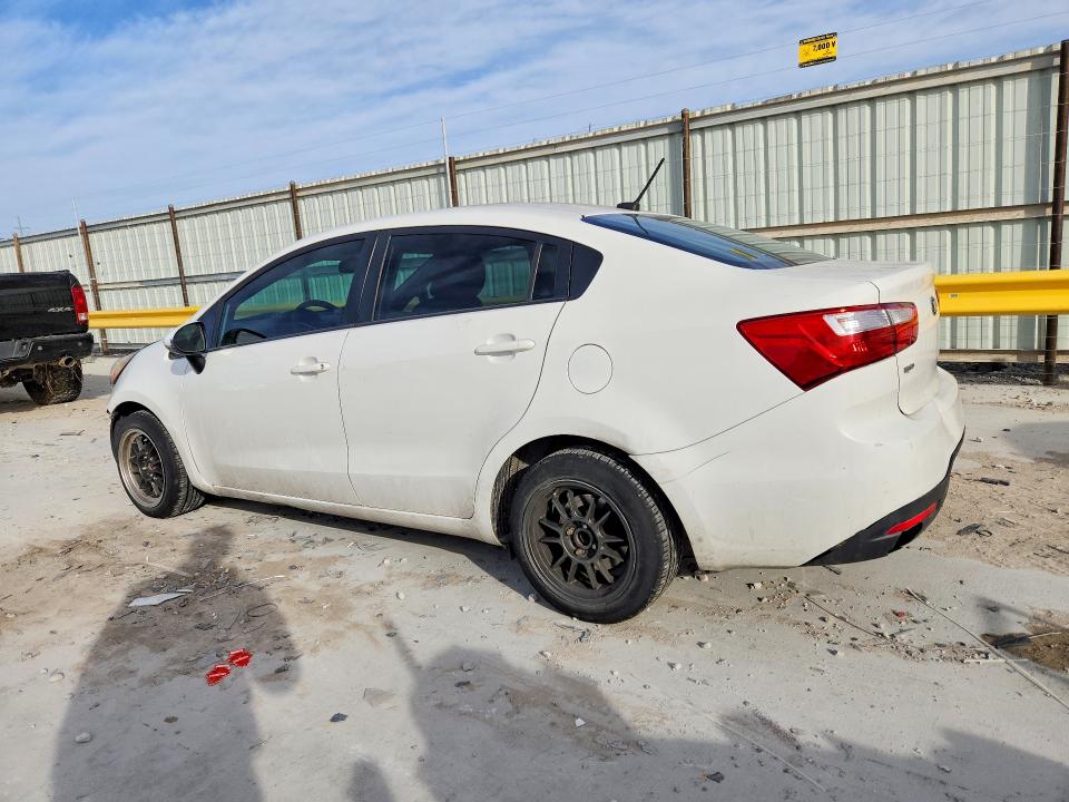 Photo 2 from auction – 2015 KIA RIO with VIN KNADM4A30F6427901