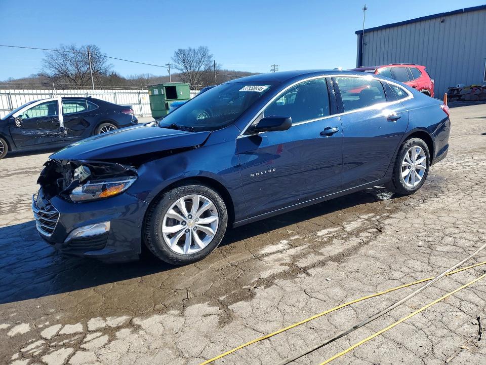 CHEVROLET MALIBU 2022 with VIN 1G1ZD5ST5NF119563 - Photo from auction