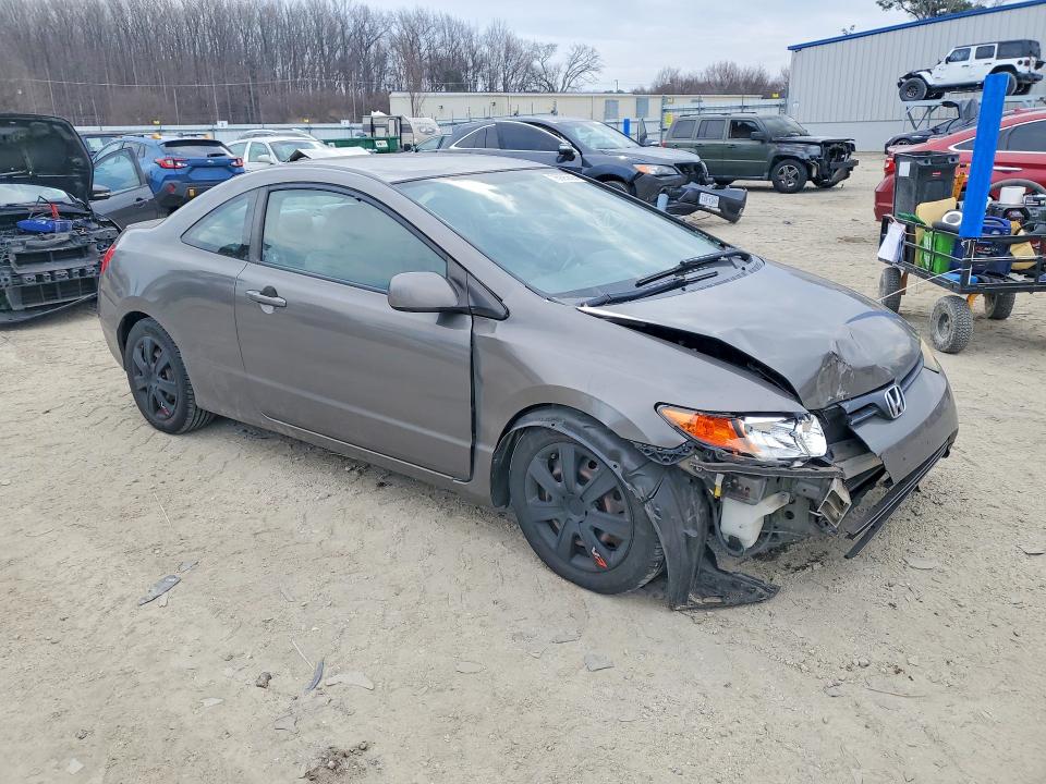 Photo 4 from auction – 2007 HONDA CIVIC with VIN 2HGFG12697H580224