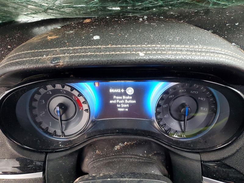 Photo 9 from auction – 2020 CHRYSLER 300 with VIN 2C3CCABT4LH225253