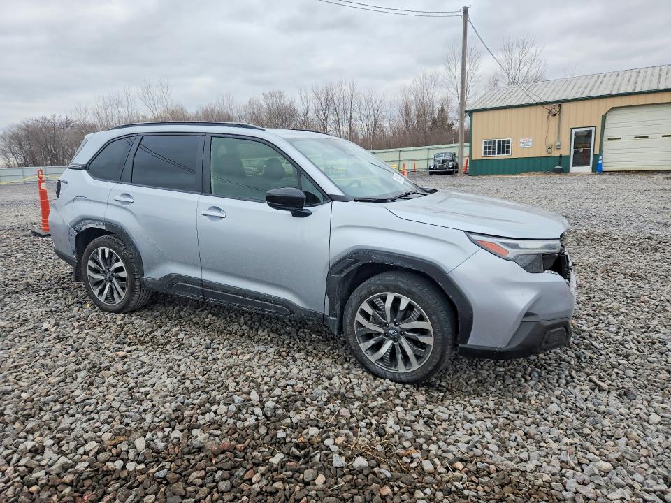 Photo 4 from auction – 2025 SUBARU FORESTER T with VIN JF2SLDTC0SH459693