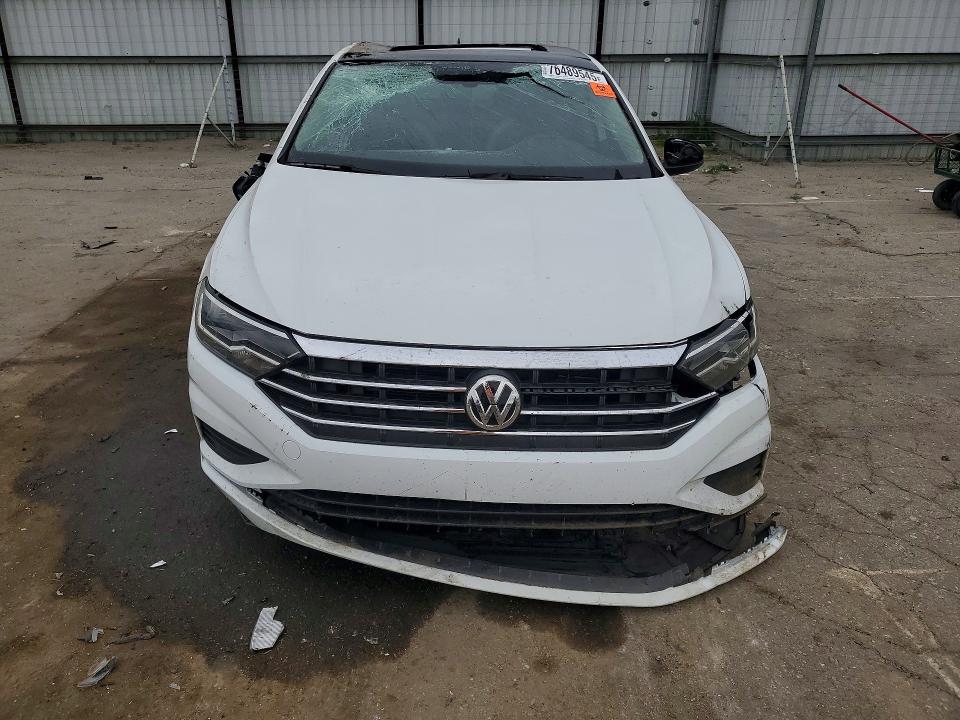 Photo 5 from auction – 2021 VOLKSWAGEN JETTA with VIN 3VWC57BUXMM083900