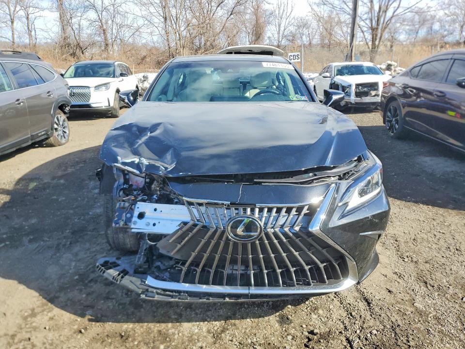 Photo 5 from auction – 2024 LEXUS ES with VIN 58ADZ1B18RU175982
