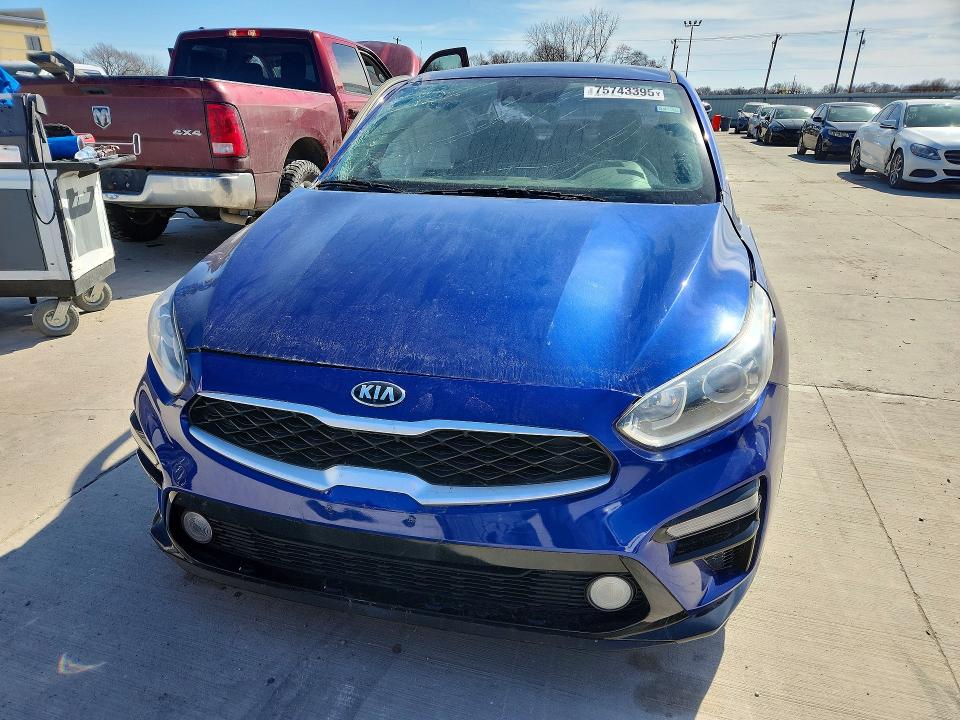 Photo 5 from auction – 2021 KIA FORTE with VIN 3KPF24AD4ME263182