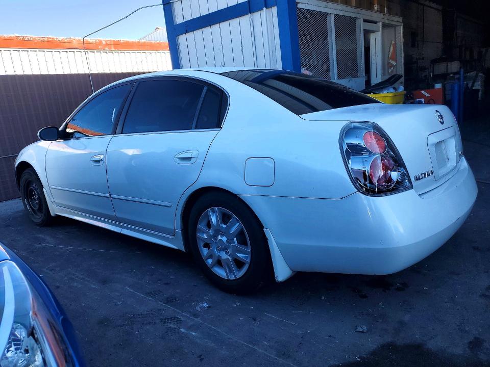 Photo 2 from auction – 2005 NISSAN ALTIMA with VIN 1N4AL11D25C398407