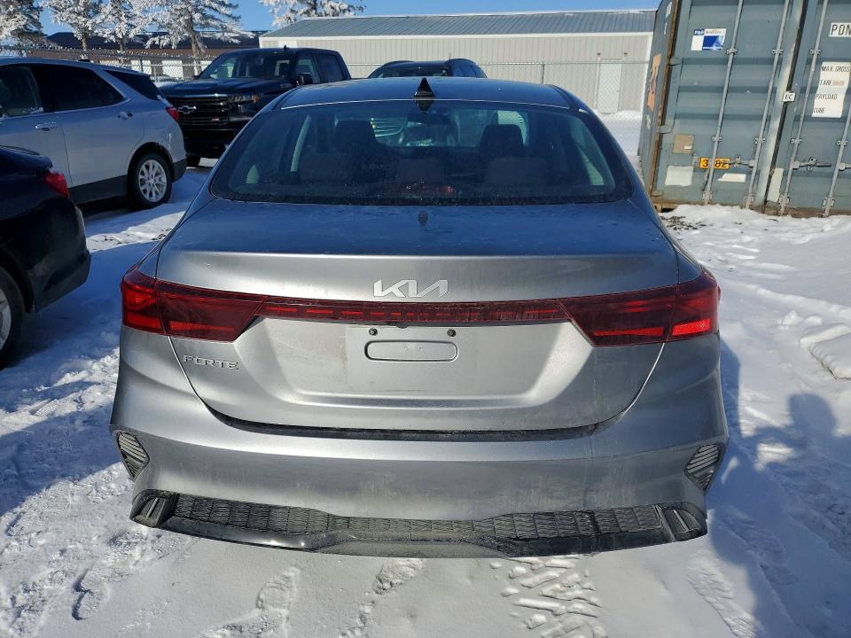 Photo 6 from auction – 2022 KIA FORTE with VIN 3KPF34AD6NE511575