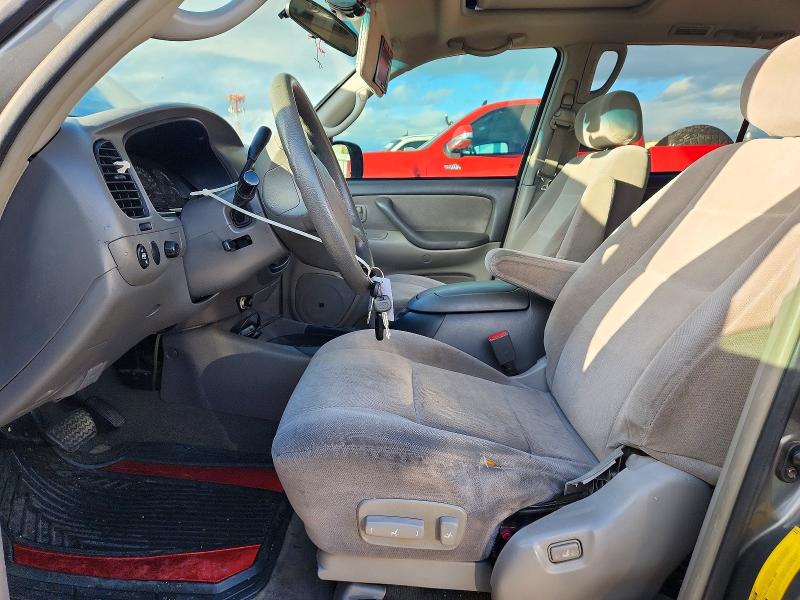 Photo 7 from auction – 2004 TOYOTA SEQUOIA SR with VIN 5TDZT34A24S217345
