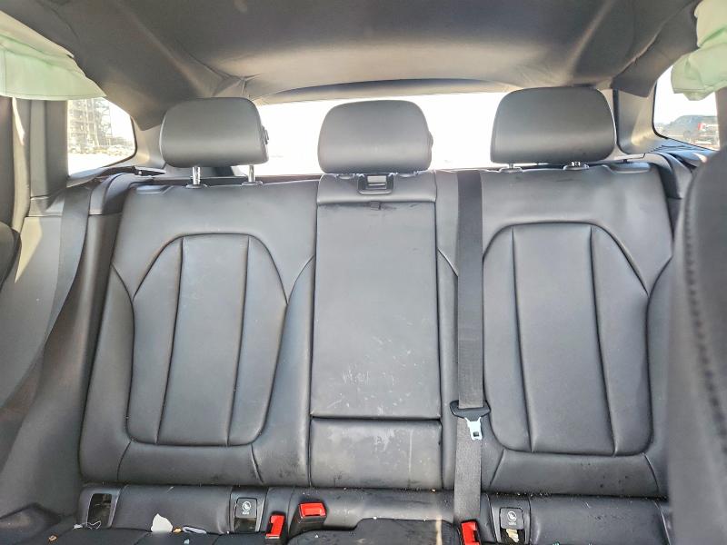 Photo 10 from auction – 2019 BMW X3 with VIN 5UXTR7C56KLF27157