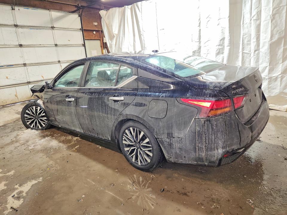 Photo 2 from auction – 2025 NISSAN ALTIMA with VIN 1N4BL4DV7SN307464