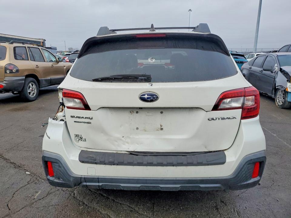 Photo 6 from auction – 2018 SUBARU OUTBACK 2. with VIN 4S4BSAFC5J3259735