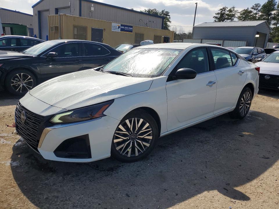 NISSAN ALTIMA 2025 with VIN 1N4BL4DV1SN347233 - Photo from auction
