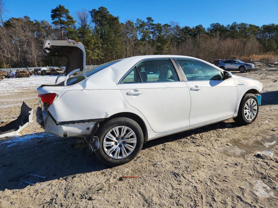 Photo 3 from auction – 2013 TOYOTA CAMRY HYBR with VIN 4T1BD1FK6DU076232