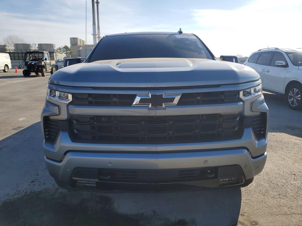 Photo 5 from auction – 2025 CHEVROLET SILVERADO with VIN 1GCUKEED7SZ264853