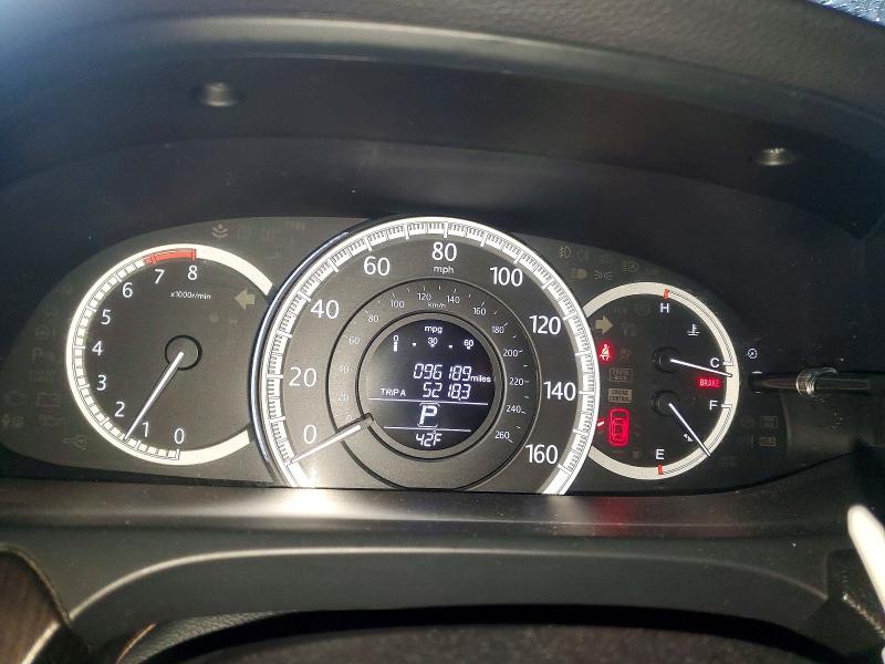 Photo 9 from auction – 2015 HONDA ACCORD with VIN 1HGCR3F83FA010396