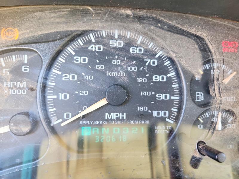 Photo 9 from auction – 2002 CHEVROLET AVALANCHE with VIN 3GNEC13T12G290196