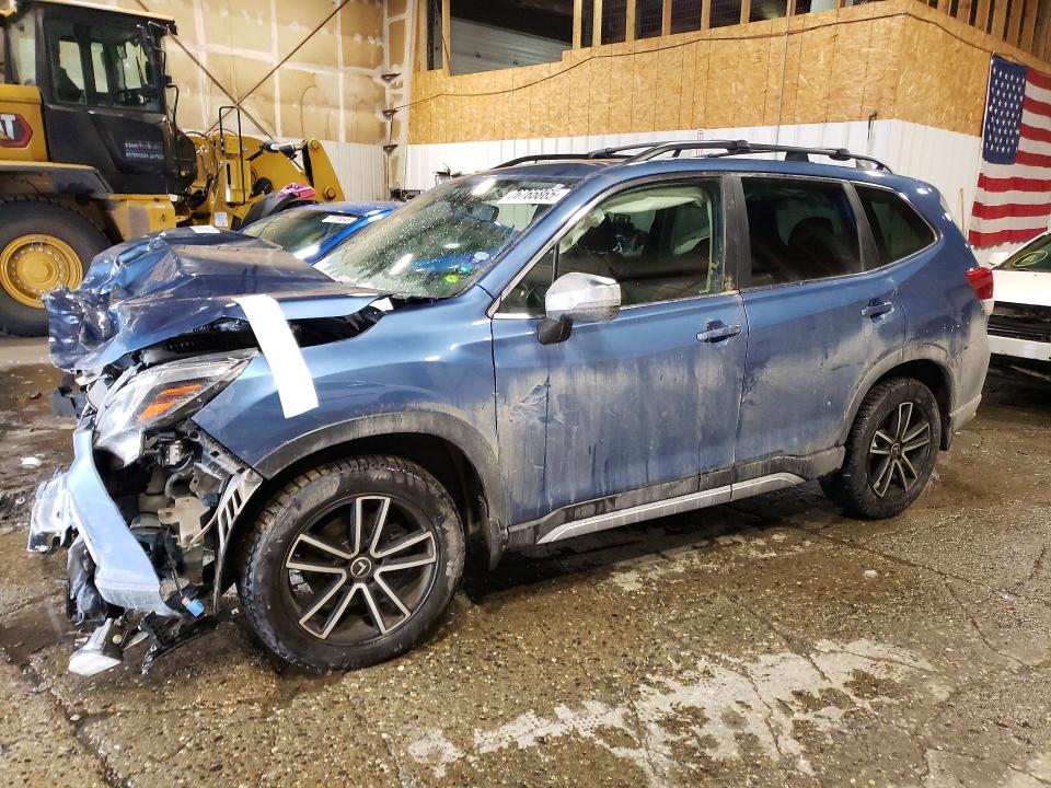 Foto 1 de la subasta – 2021 SUBARU FORESTER T con VIN JF2SKAXC3MH555560