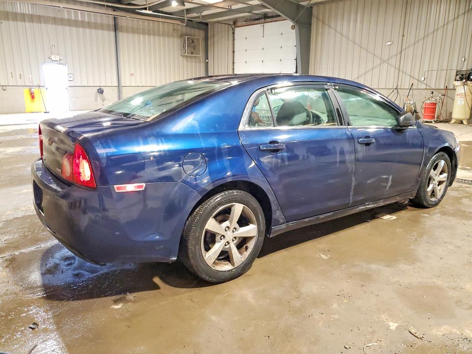 Photo 3 from auction – 2011 CHEVROLET MALIBU with VIN 1G1ZA5EU3BF347828