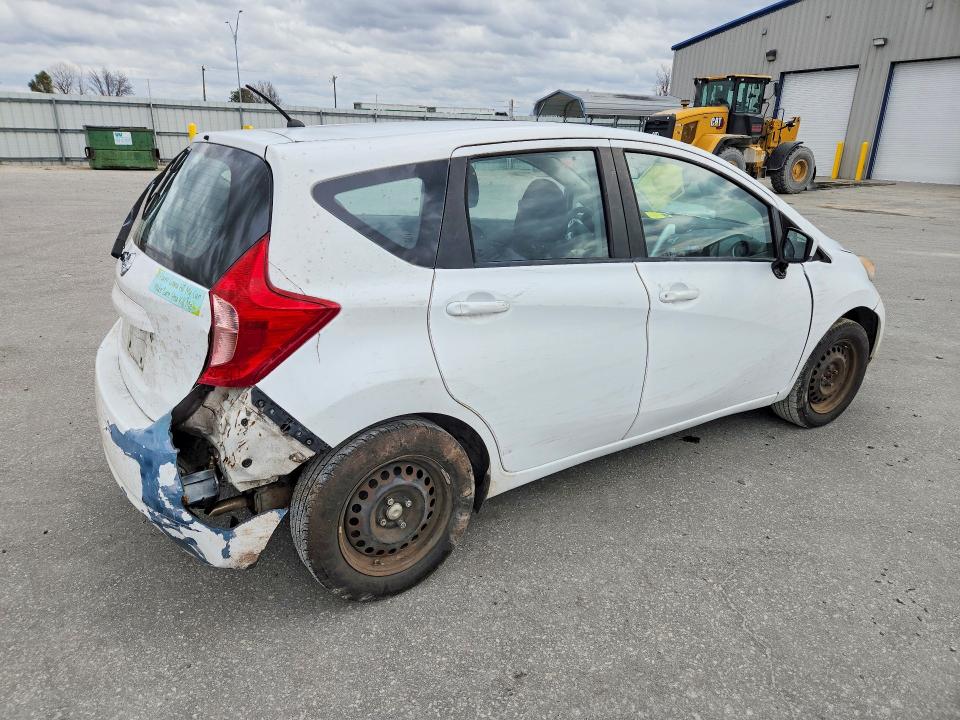 Photo 3 from auction – 2015 NISSAN VERSA NOTE with VIN 3N1CE2CP5FL409015