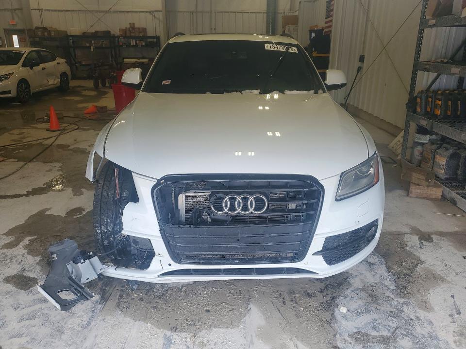 Zdjęcie 5 z aukcji – 2016 AUDI SQ5 z VIN WA1LCAFP4GA088435