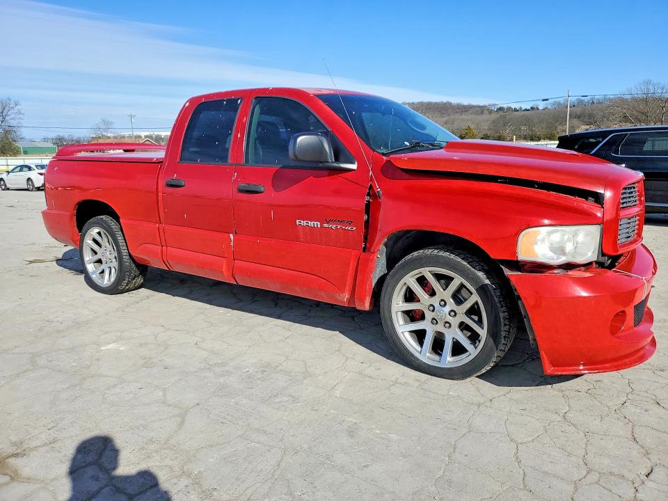 Photo 4 from auction – 2005 DODGE RAM SRT10 with VIN 3D7HA18H85G863962