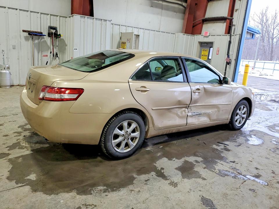 Photo 3 from auction – 2011 TOYOTA CAMRY BASE with VIN 4T1BF3EK1BU700569