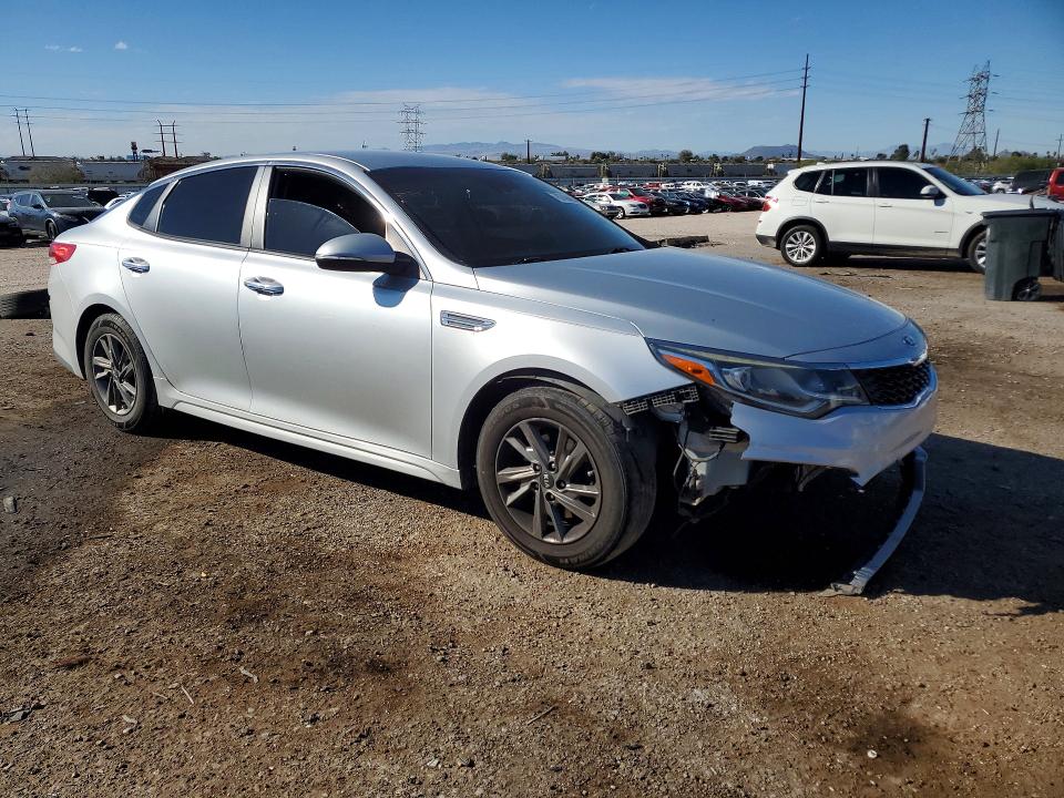 Photo 4 from auction – 2020 KIA OPTIMA with VIN 5XXGT4L38LG399990