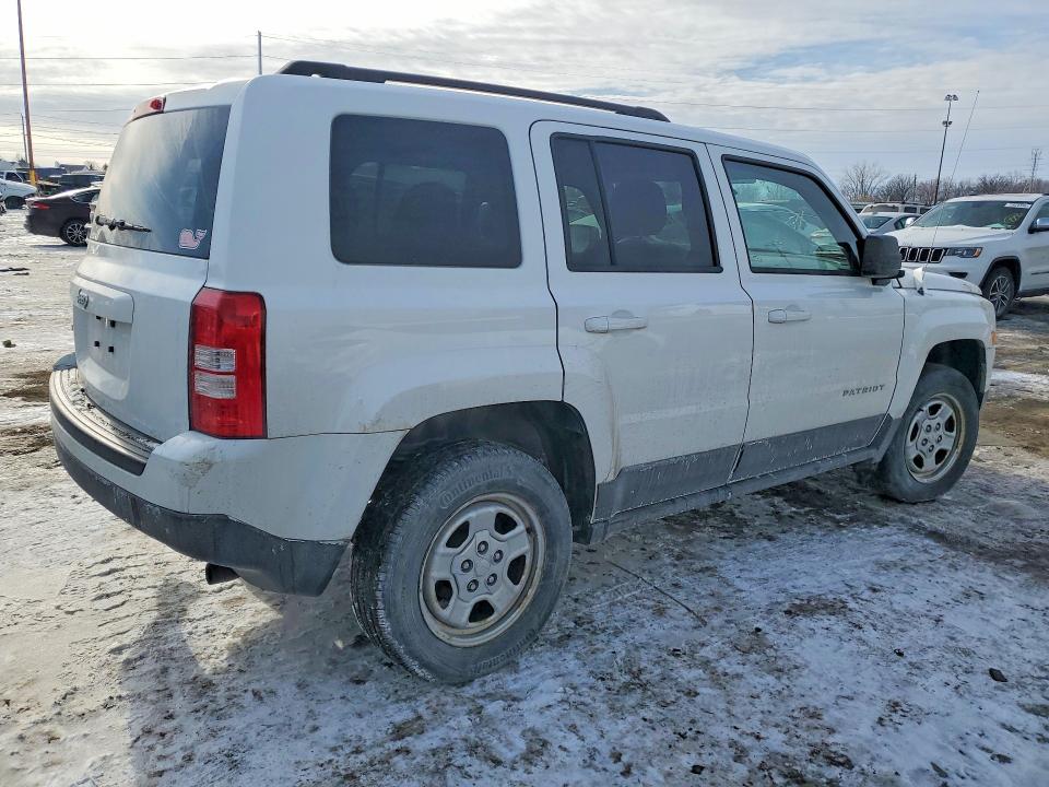 Photo 3 from auction – 2015 JEEP PATRIOT with VIN 1C4NJRBB8FD153779