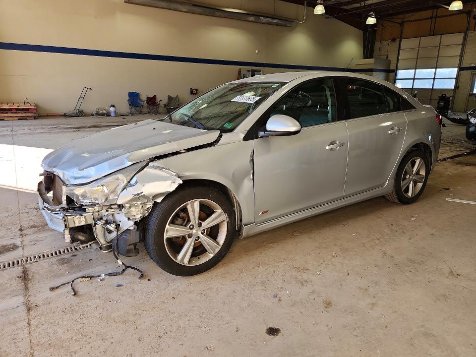 CHEVROLET CRUZE 2015 with VIN 1G1PE5SB4F7120419 - Photo from auction