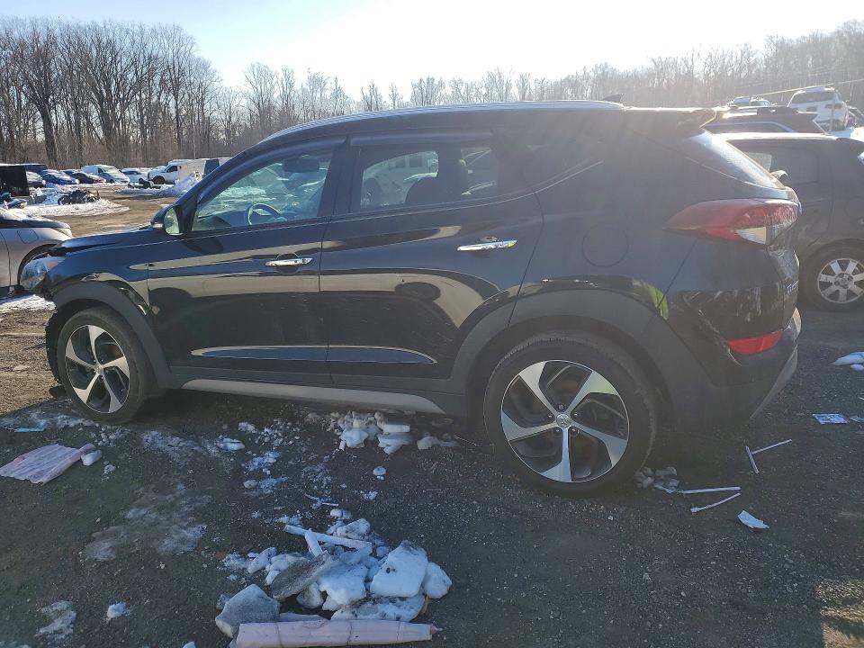 Photo 2 from auction – 2018 HYUNDAI TUCSON VAL with VIN KM8J3CA24JU632762