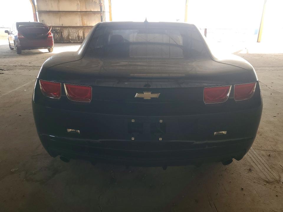 Photo 6 from auction – 2011 CHEVROLET CAMARO with VIN 2G1FE1ED8B9202700