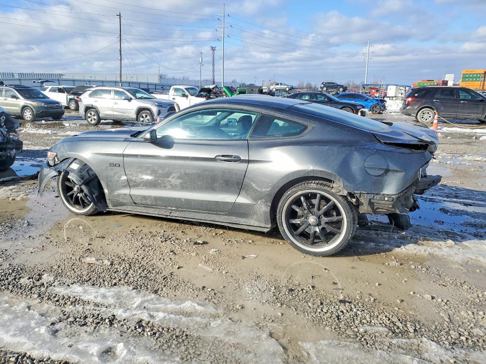 Photo 2 from auction – 2017 FORD MUSTANG with VIN 1FA6P8CF1H5250792