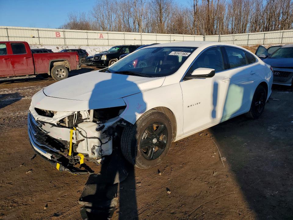 Photo 1 from auction – 2022 CHEVROLET MALIBU with VIN 1G1ZD5ST7NF158784